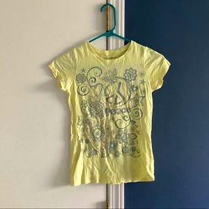 (💕 READ DESCRIPTION!!) FIRST LOVE Girls L (10/12) Peace t-shirt